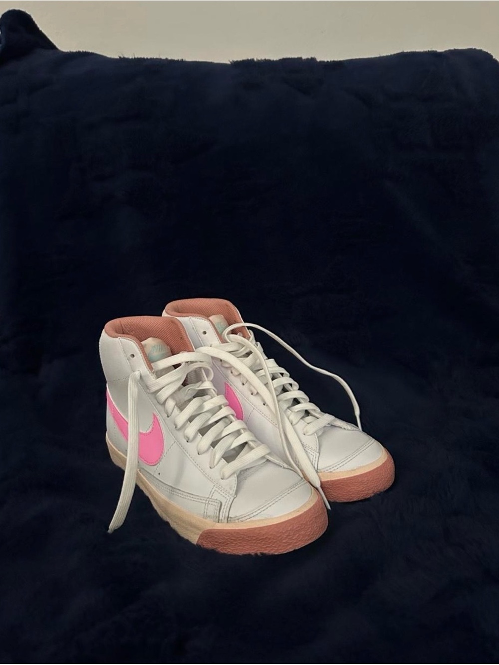 Nike White High-Top Sneakers with Pink Accents and Tan Soles